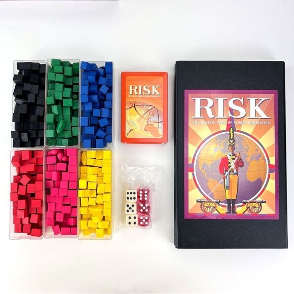 RISK Vintage Game Collection Edition Library Book Shelf Wood Box 2010 CO… - Picture 3 of 9